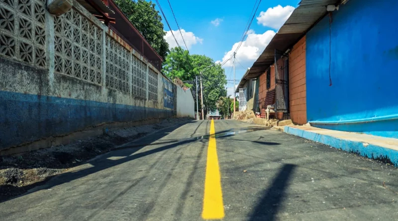 alcaldia de managua, mejoramiento vial, calles para el pueblo, barrio tierra prometida, managua, nicaragua