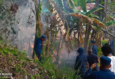 Ejército de Nicaragua, Fuerza Naval, Costa Caribe, conato de incendio, sofocando, incendio, efectivos,