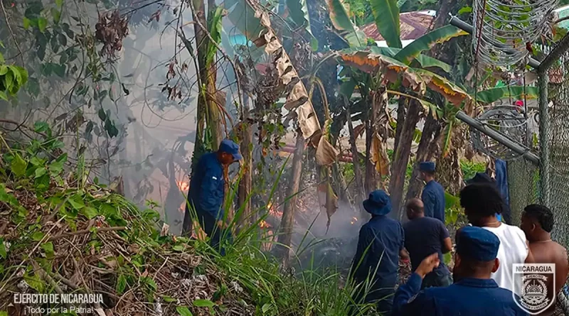 Ejército de Nicaragua, Fuerza Naval, Costa Caribe, conato de incendio, sofocando, incendio, efectivos,