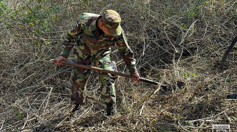 nicaragua, ejercito de nicaragua, jornada ecologica, laguna de nejapa,