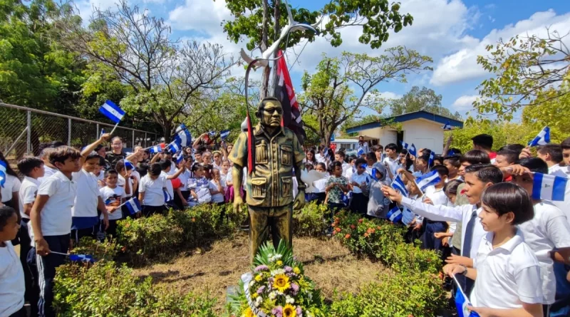 nicaragua, mateare, valle de sandino, colegio tomas borge, FSLN