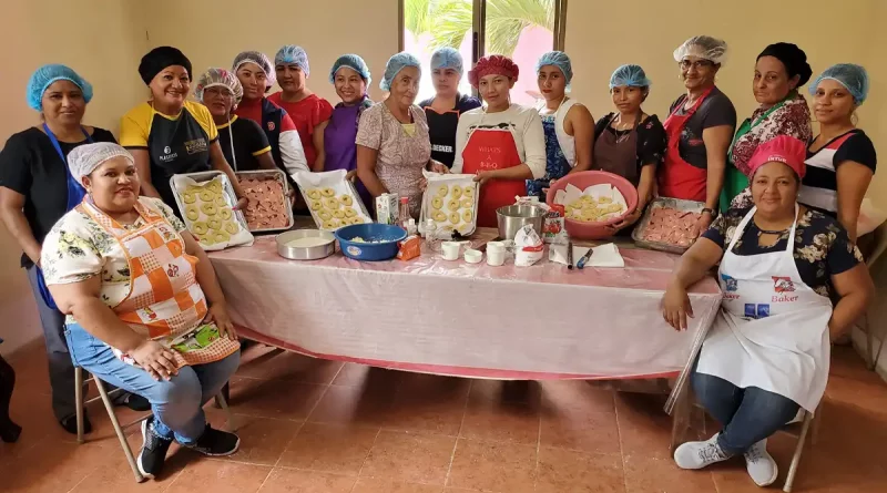 Escuela de Oficio, Ocotal, capacitación, cursos, escuelas municipales de oficios, emprendimiento, oportunidad, nuevos negocios, programa, mujeres,