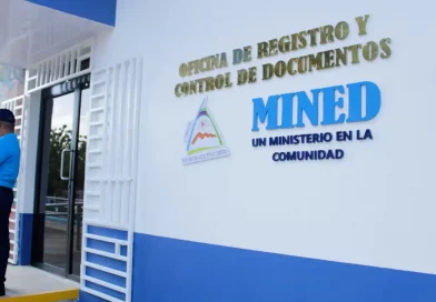 MINED, tramites educativos, atención, nuevas oficinas, inauguran, apostillado de documentos educativos, reposición de diplomas, oficinas modernas,