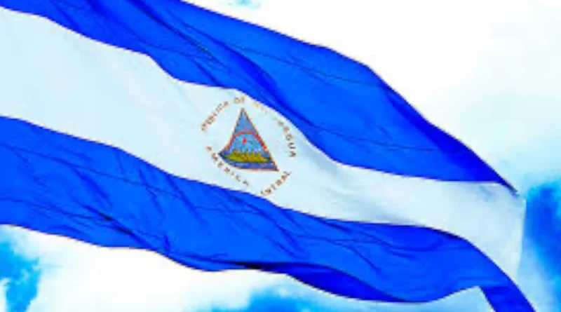 bandera de nicaragua, nicaragua, gobierno de nicaragua, dignidad, libertad,