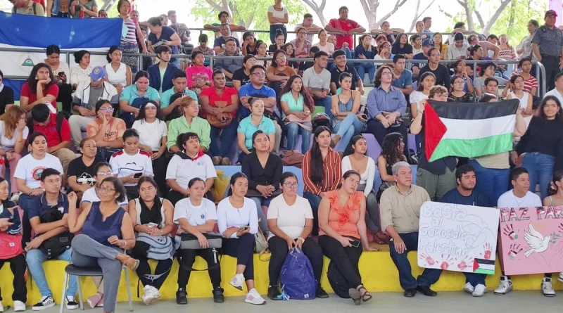 dia de la dignidad nacional, general sandino, unan managua, solidaridad con palestina, estudiantes estadounidenses