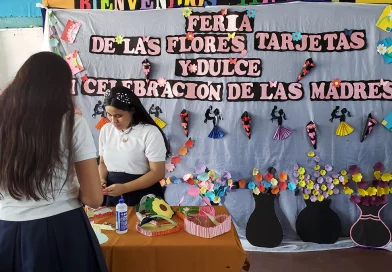 nicaragua, colegio san sebastian, dia de las madres,