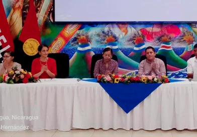 managua, nicaragua, secundaria a distancia en el campo,