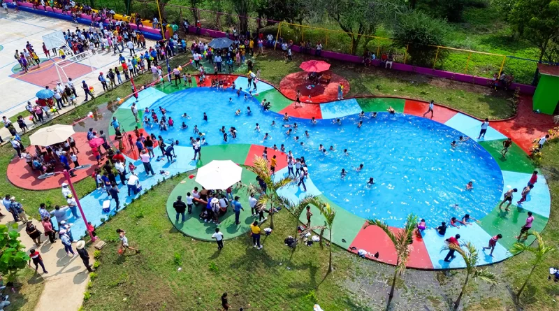 nicaragua, chinandega, piscina, villanueva,