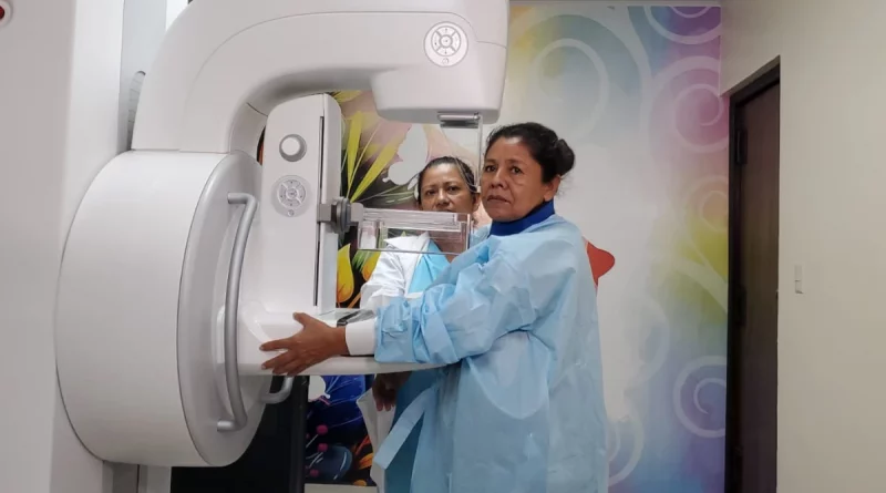 nicaragua, managua, hospital alemán, mujeres, salud, mamógrafo