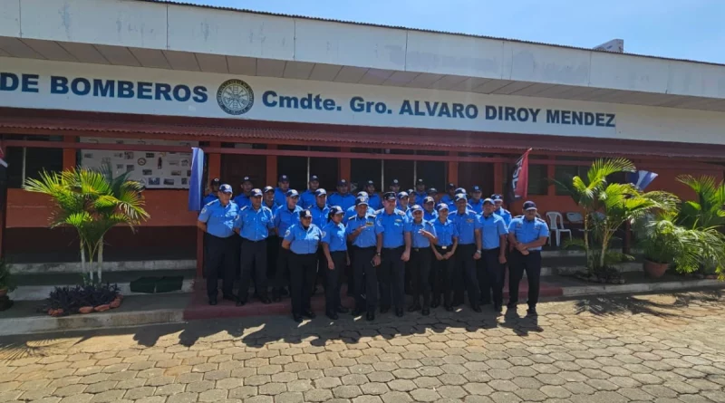 bomberos, nicaragua, policia nacional, incendios, capacitan