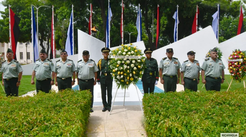 nicaragua, comandante carlos fonseca, mausoleo, ejercito de nicaragua,