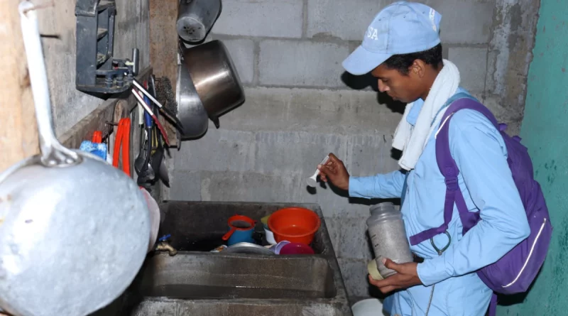 nicaragua, minsa, barrio edgar munguia, dengue, abate, brigadistas del minsa, managua