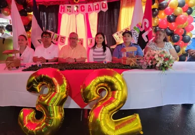 comerciantes, 32 aniversario, fundación, celebran, mercado Leonel Gutiérrez, Managua, alcaldía de Managua,