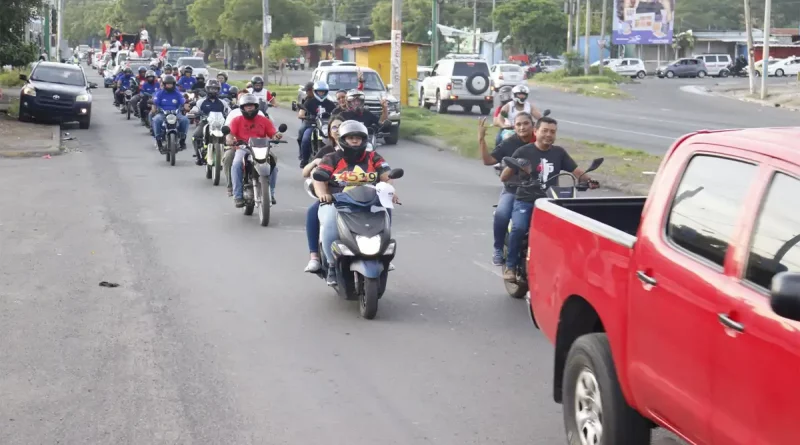 familias, Managua, distrito VI, diana, Ministrio de Interior, celebran, 45 aniversario, 45/19, Revolución Sandinista, Frente Sandinista,