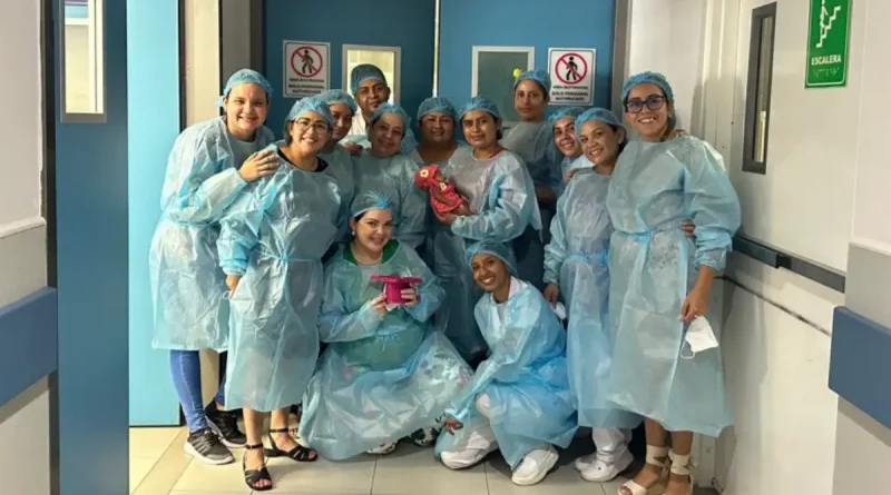embarazo de alto riesgo, atención neonatal, hospital Veléz Paiz, Hospital Dr. Fernando Veléz Paiz, bebé, médicos, atención, éxito, personal, salud, materno infantil,