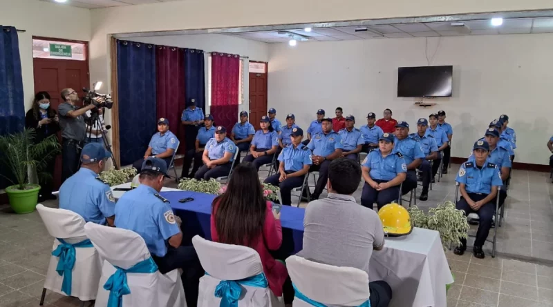 nicaragua. bomberos, materiales peligrosos, taller de capacitación