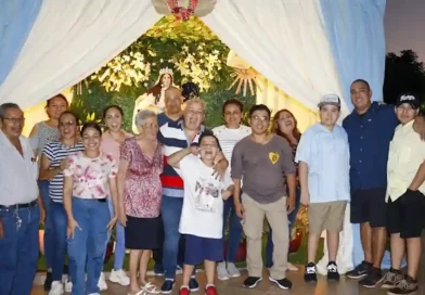 Griteria, Purisima Concepcion de Maria, Managua, Nicaragua, tradicion nicaraguense, devocion, pueblo Mariano, festividad, familias, gorros, cantos, celebracion religiosa, amor, generosidad.