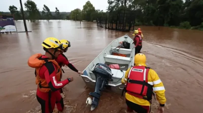 crisis, climatica, estado, emergencia, ocho, ciudades, brasilenas, inundaciones,