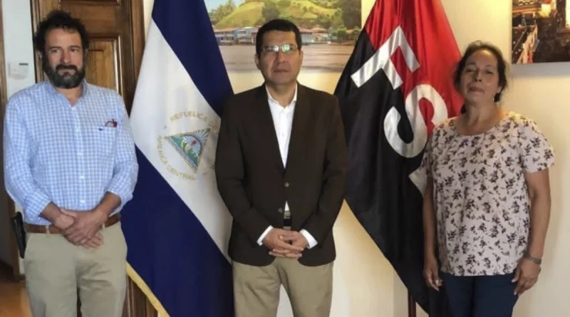 embajada de nicaragua, chile, confederacion sindical,