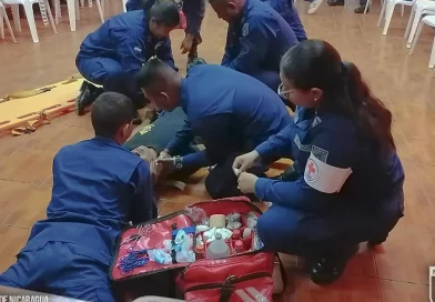 fuerza naval, ejercito de nicaragua, primeros auxilios, rescate, bomberos, cruz blanca,