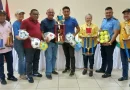 nicaragua, chinandega, entrega de material deportivo, jovenes, deportes,