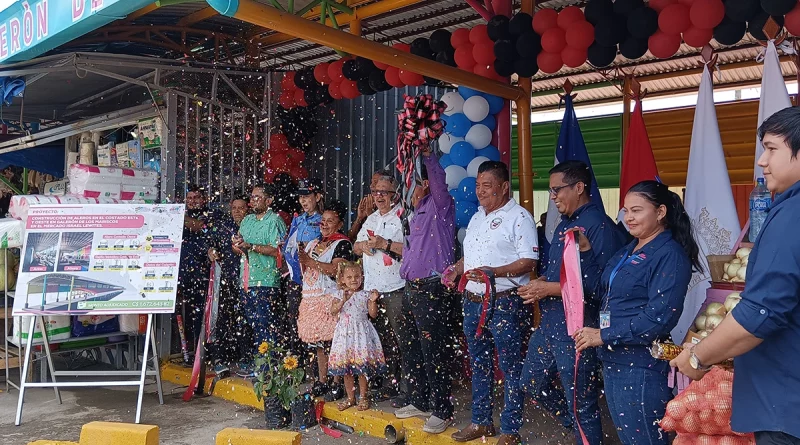 alcaldia de managua, mercado israel lewites, galeron de mariscos,