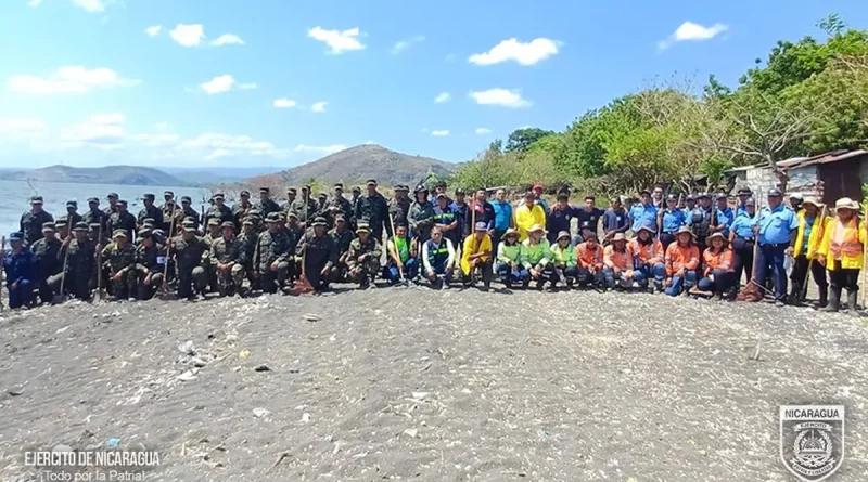 Ejército de Nicaragua, jornada ecológica, laguna Xolotlán, participa,