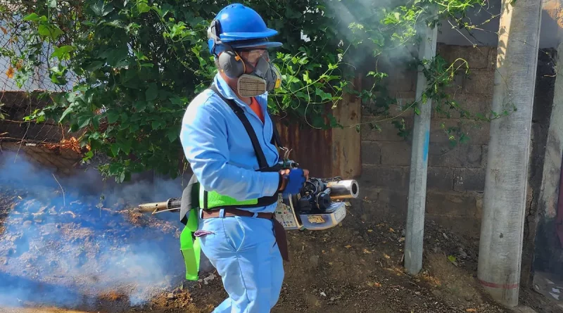 Nicaragua, minsa, fumigación, abate, barrio