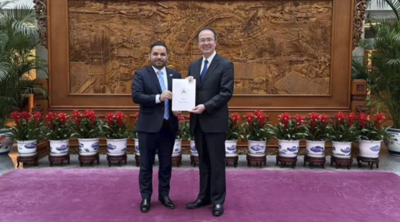 embajada de nicaragua, republica popular china, copias de estilo,