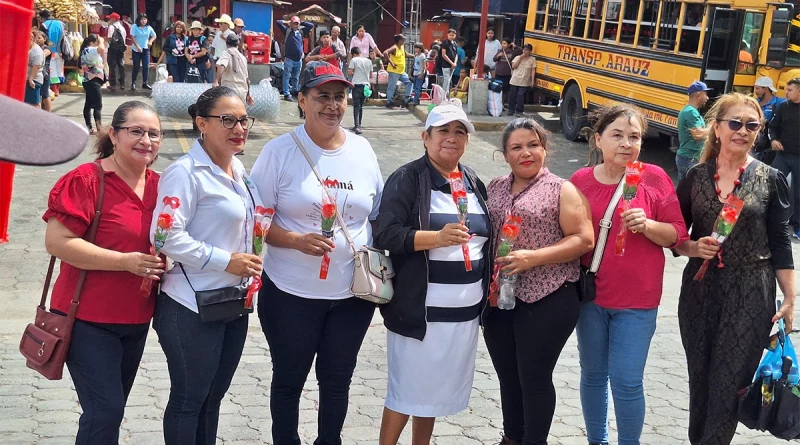 boaco, nicaragua, dia de las madres, mercado,