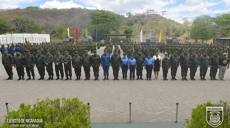 ejercito de nicaragua, graduacion, soldados, managua, curso,