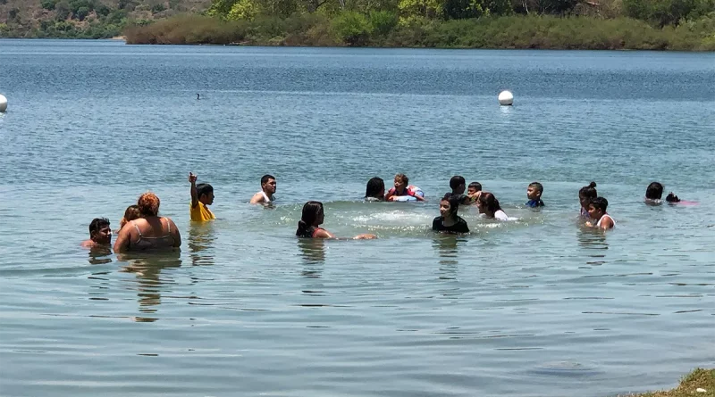 nicaragua, dia del trabajador, xiloa, laguna de xiloa,