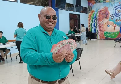 pago adelantado, Nicaragua, gobierno de Nicaragua