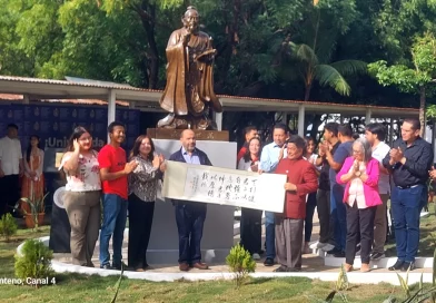 unan managua, china, estatua confusio, china y nicaragua