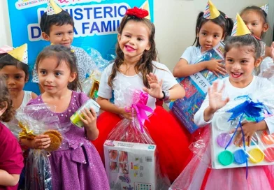 mifamilia, mined, minsa, nicaragua, semana de la niñez, dia del nino, derechos infantiles