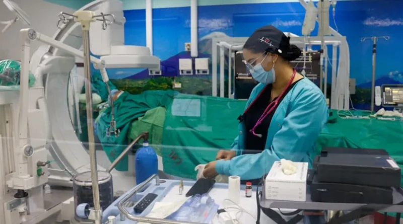 angiógrafo, Hospital Manolo, Managua, atención especializada, inauguración, área de cardiología, moderna sala,