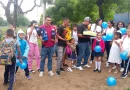 niós, Chinandega, escuela rural, conductor de transporte, lleva gratis, lleva a clases, agradecen , gesto, no les cobra, sin costo, Día del Padre,