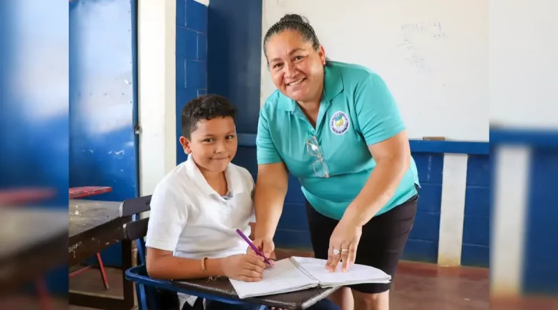 maestra, Día del Maestro, Nicaragua, Gobierno de Nicaragua, patrimonio cultural, maestro nicaragüense,