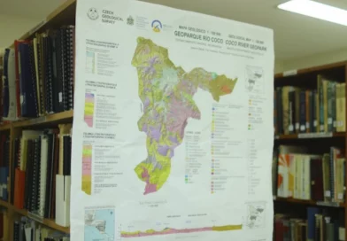 bluefields, nicaragua, uraccan, biblioteca, costa caribe, arlen siu,