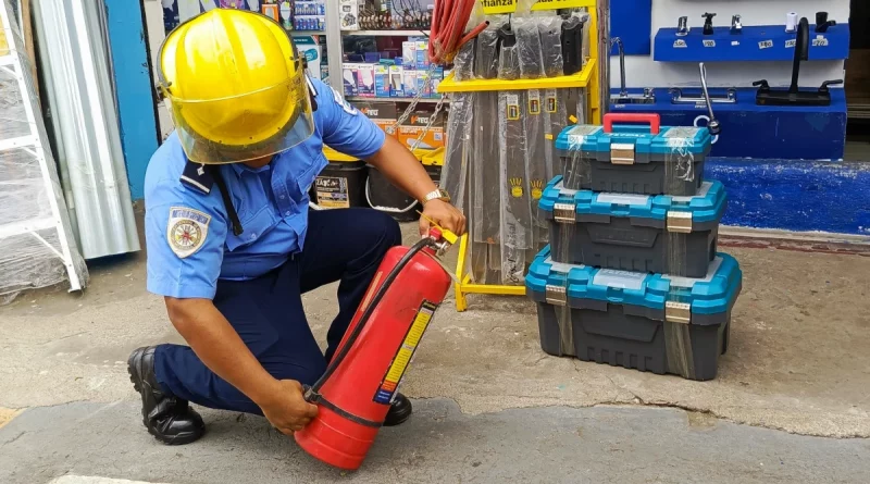 Bomberos unidos, nicargua, gobierno de nicragua, prevención, inspecciones, mercado Jonathan Gonzales, managua, cometa,