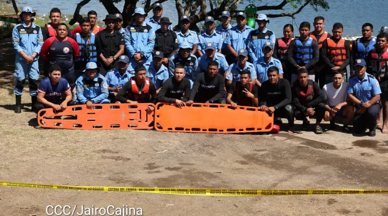 bomberos, técnicas de búsqueda y rescate, curso, escenarios acuáticos, Nicaragua, Xiloá, formación especializada,