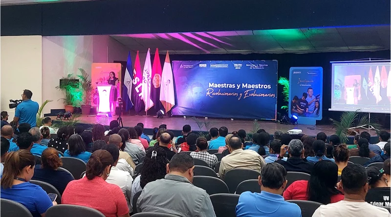mined, inatec, nicaragua, docentes, eduacion, seminario,
