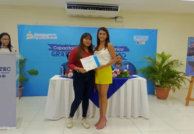 Centro Cultural José Coronel Urtecho, INATEC, certificados, carreras técnicas, cursos, educación técnica, protagonistas, finalizan,