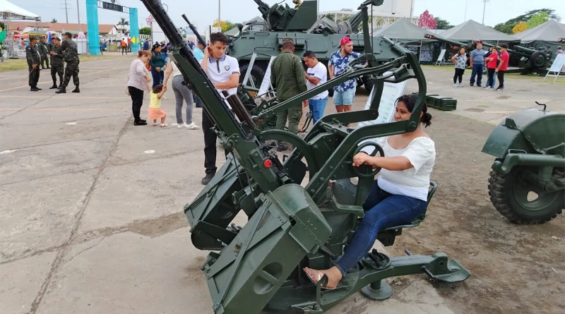 nicaragua, ejercito de nicaragua, exposicion estatica, managua,