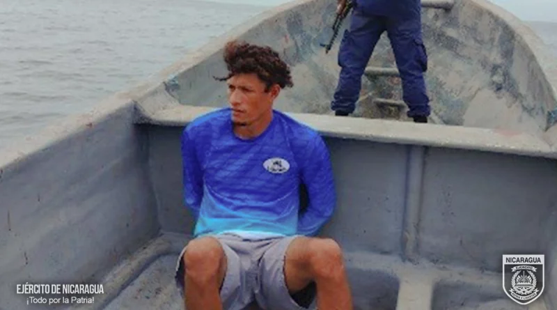 ejercito de nicaragua, corinto, chinandega, retencion de persona, fuerza naval,