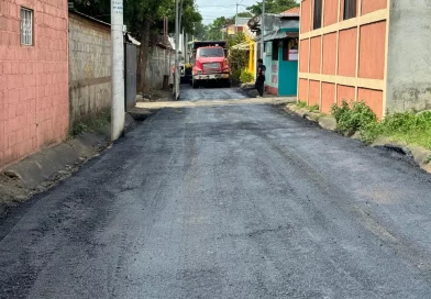 alcaldía de Managua, ALMA, obras, asfaltado, calles, Colonia Américas I, distrito VI, calles para el pueblo, programa,