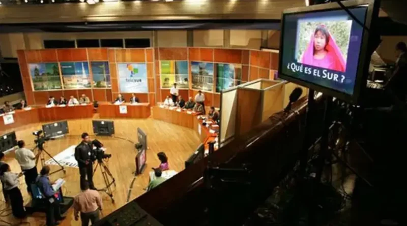 teleSur, 20 años, multiplataforma mediatica, existencia, celebra,