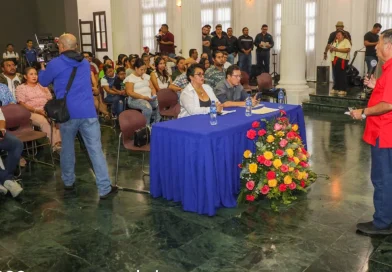 nicaragua, managua, alcaldia de managua, concurso departamental de canto, Otto de la rocha,