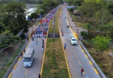 nicaragua, estelí, moderno boulevard, calles para el pueblo,