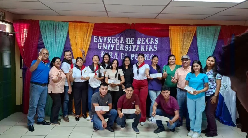 camoapa, boaco, becas, una, nicaragua,